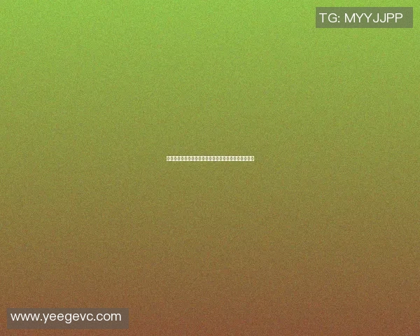 足球明星时尚新风尚头戴棒球帽展现个性魅力与运动精神